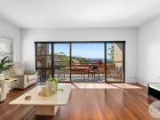 Nice 1/14 Vista Avenue, Soldiers Point, NSW 2317