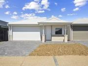 Deal! 11 Christopher Way, Evanston Gardens, SA 5116