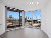 Unique 1309b/639 Little Lonsdale Street, MELBOURNE...