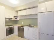 Charming 13/35 Rosstown Road, Carnegie, VIC 3163