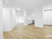 Charming 1405/333 Exhibition Street, Melbourne, VIC 3000
