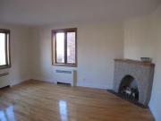 Charming 1618 Ch. De Dunkirk, Mont Royal, QC, H3R 3K4 lease.