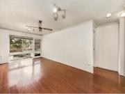 Deal! 17/26 30 Neil St, MERRYLANDS Apartment for rent...