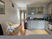 Charming 17 Laurel House, Carrickmines Green,...