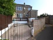 Rental! 1 BA 2 bedroom end of terrace house for rent in...