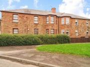 Deal! 1 BA 3 bedroom flat for rent in Thorburn Crescent,...