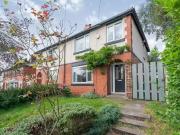 Rental! 1 BA 3 bedroom semi detached house for rent in...