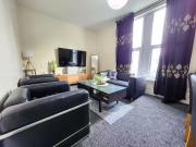 Charming 1 bedroom flat for rent in Russell Road,...