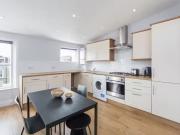 Cozy 1 bedroom property to let in Holland Road, Holland...