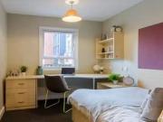 Cozy 1 BR Calcott Ten Bronze En Suite Cozy 1 BR Calcott Ten Bronze En Suite