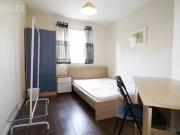 Rental! 1 BR Entire Place·2B2B···30 Bodiam Hall Entire...