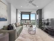 Deal! 1 BR George Street