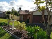 Nice 2/19 Gumbeel Court, Highland Park, QLD 4211