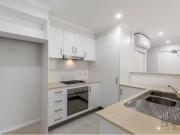 Unique 24/42 Cordelia Street, South Brisbane Apartment...