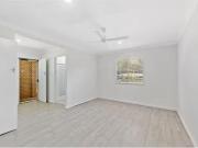 New 2/5 Little Owen Street, Port Macquarie Apartment for...