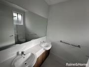 Deal! 25 Newbridge Parade, Murray Bridge, SA 5253