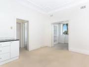 Deal! 2/7 Wulworra Avenue, Cremorne Point Apartment for...