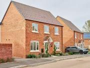 Nice 2 BA 3 bedroom detached house for rent in Meon Way...
