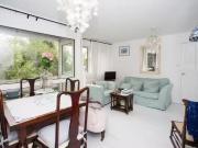 Unique 2 bedroom apartment for rent in Lemsford Road, St...