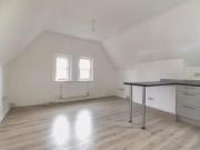 Rental! 2 bedroom apartment for rent in Upper Lattimore...