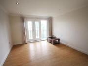 Nice 2 bedroom apartment for rent in William Morris...