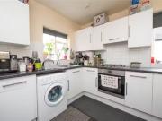 Charming 2 bedroom flat for rent in Adelaide Street, St....