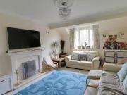 Nice 2 bedroom flat for rent in Brockham Court,...