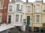 Just in! 2 bedroom flat for rent in Ceylon Place,...