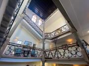 Unique 2 bedroom flat for rent in Darley Road,...