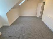 Cheap 2 bedroom flat for rent in Penarth Road, Cardiff City.