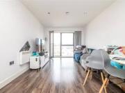 Nice 2 bedroom property for rent in Regency Place,...