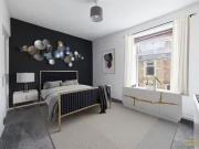 Nice 2 bedroom terraced house for rent in Swan Street,...