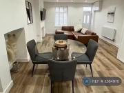 Charming 2 bedroom terraced house for rent in William...