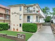For Rent! 2 BR 4/15 Annie Street, CAMP HILL, QLD 4152...