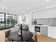 Cozy 308/21 Meredith Street, Bankstown Apartment for...