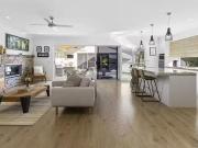 Unique 30 Vernon Avenue, Labrador, QLD 4215