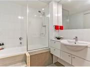 Cozy 3128/3 Parkland Boulevard, Brisbane City Apartment...