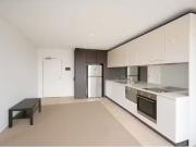 Deal! 3303/639 Lonsdale Street, Melbourne Apartment for...
