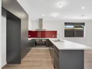 Cheap 35 Buckley Crescent, Fairview Park, SA 5126