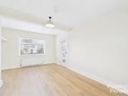 Deal! 35 Graymount Road