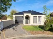 Just in! 38 Kingfisher Road, Noarlunga Downs, SA 5168