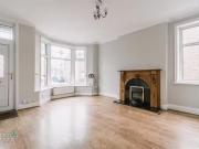 For Rent! 3 bedroom end of terrace house for rent in...