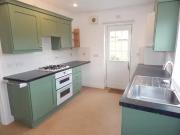 Deal! 3 bedroom end of terrace house for rent in Castle...