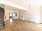 Nice 3 bedroom terraced house for rent in Oxford Street,...