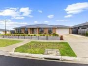 Rental! 3 BR 18 Angus Road, Traralgon, VIC 3844