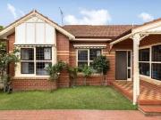 Deal! 3 BR 2/59 South Street, Ascot Vale VIC 3032 Unit...