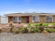 Cheap 3 BR 35 Huntingdale Road, Noarlunga Downs, SA 5168