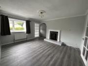 Nice 40 Cleland Park North