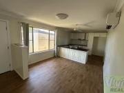 Nice 4/27 Rebecca Street, Mornington, QLD 4825