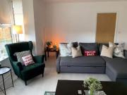 Nice 43 Tobar Glen, O'Neill Road